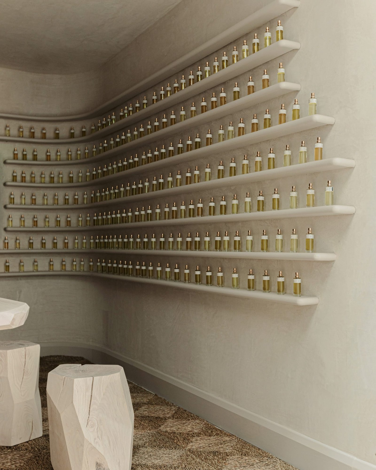 Smooth white clay plaster at the Ffern showroom, London