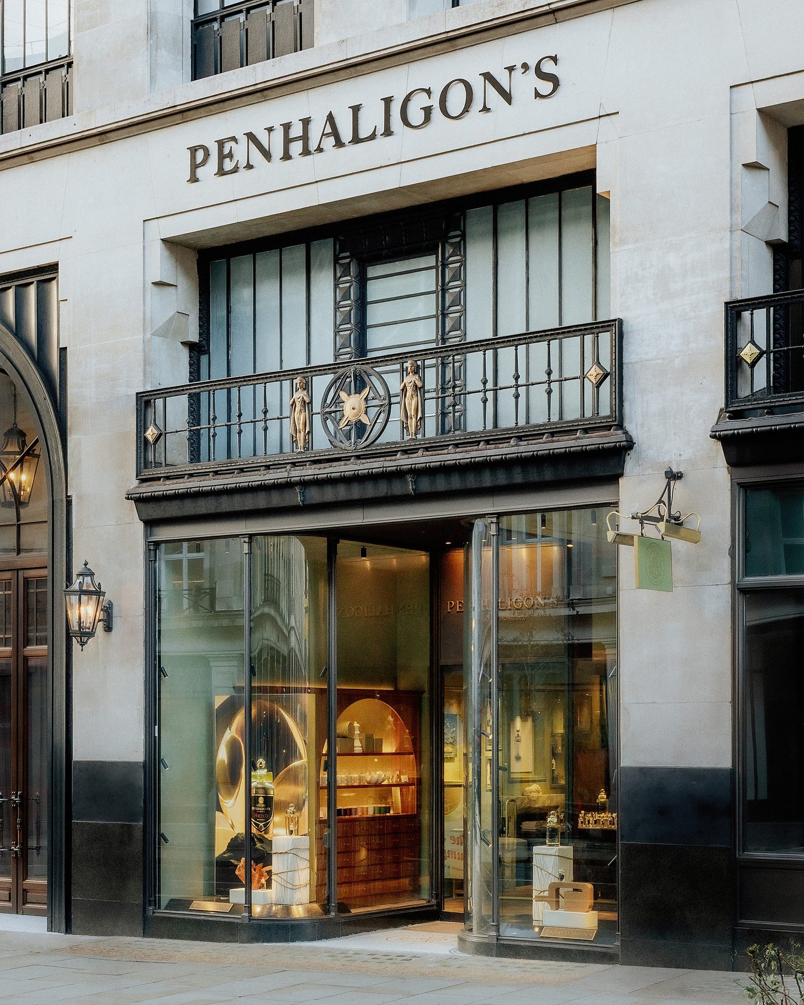 Tadelakt in Williams green at the Penhaligon's boutique, London